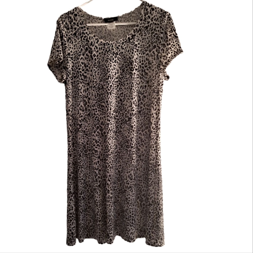 Women's dress